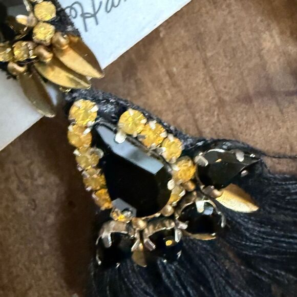 NWT Deepa Gurnani Black Gold Tassel Dangle Statement Earrings - Picture 5 of 7